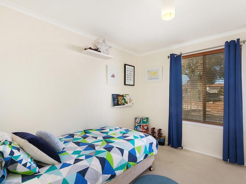 14 Australie Close, Gilmore ACT 2905