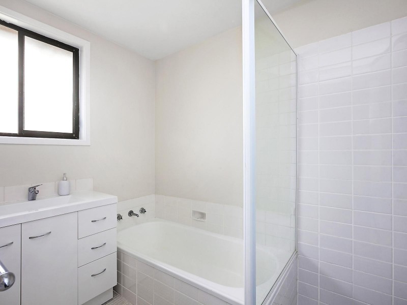 9 Chirnside Place, Kambah ACT 2902