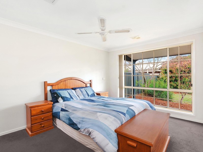 100 Lewis Luxton Avenue, Gordon ACT 2906
