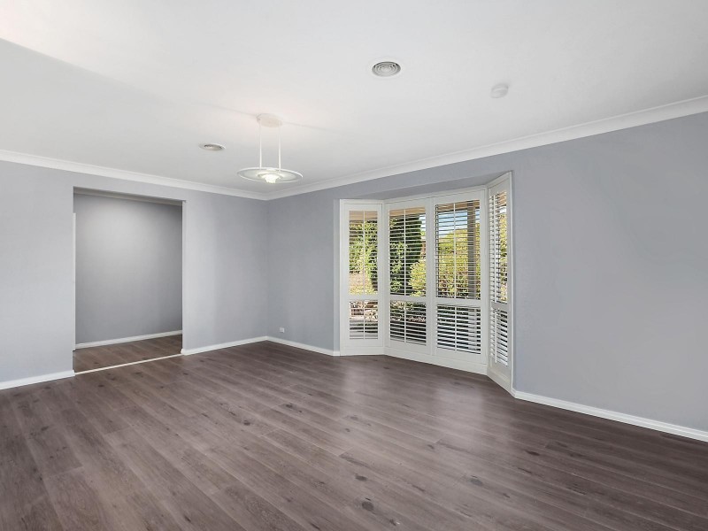 38 Johnstone Circuit, Calwell ACT 2905