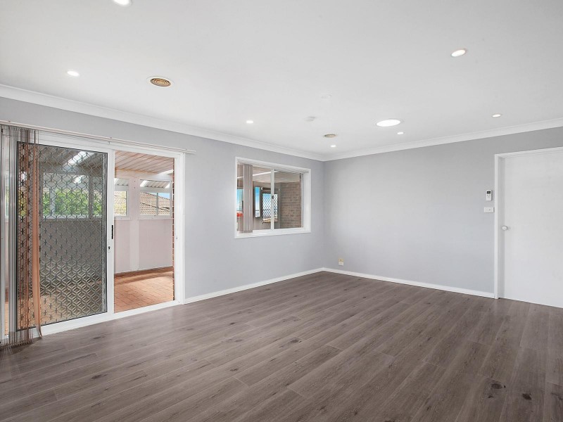 38 Johnstone Circuit, Calwell ACT 2905