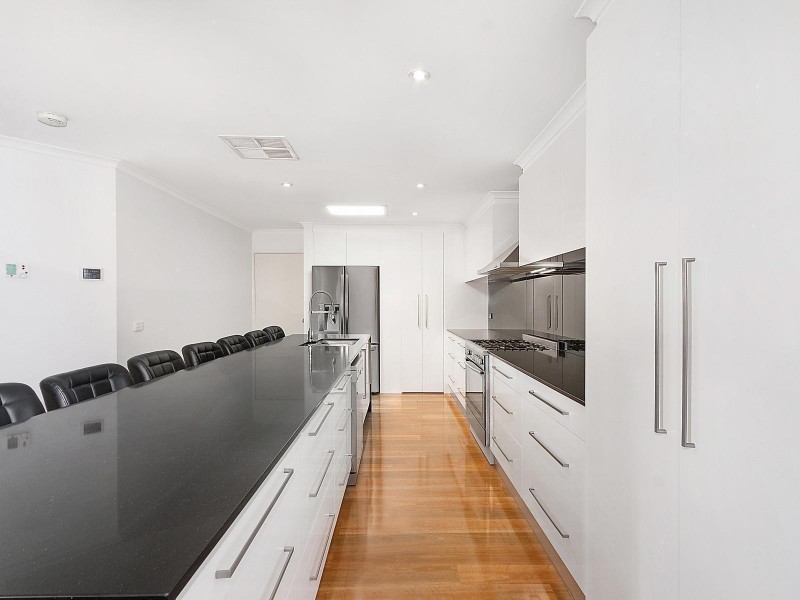 14 Stace Place, Gordon ACT 2906