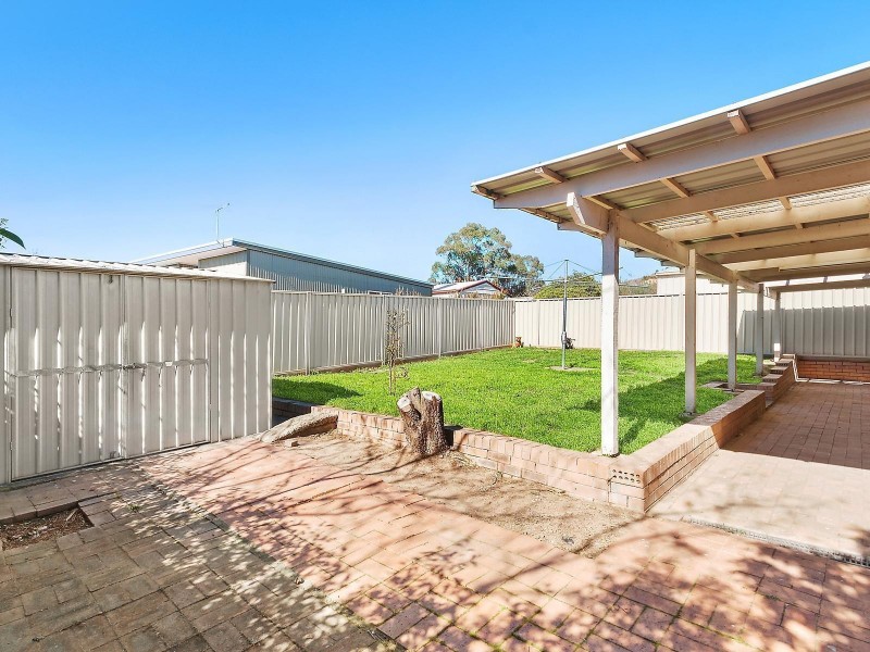 14 Stace Place, Gordon ACT 2906