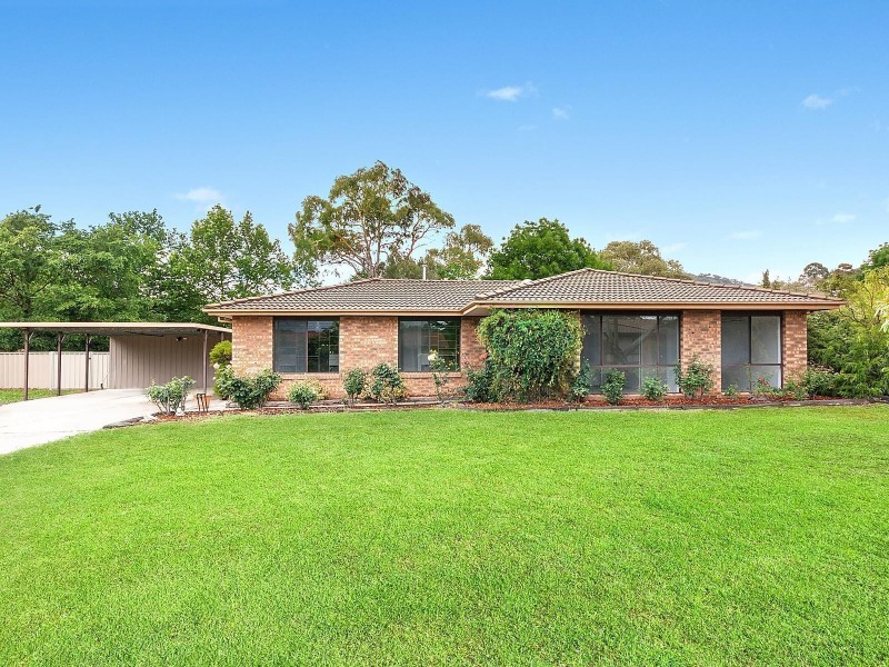 2 Hyatt Place, Calwell ACT 2905
