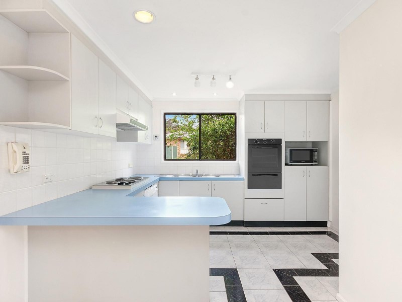 2 Hyatt Place, Calwell ACT 2905