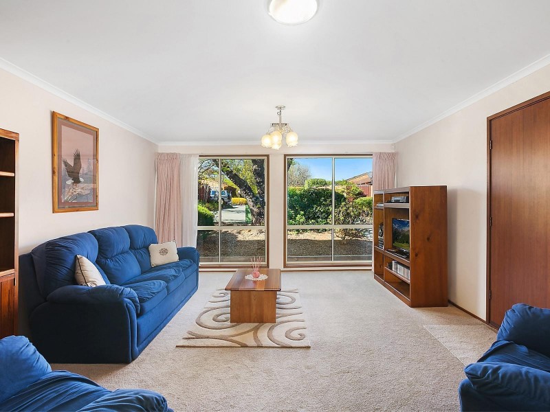 2/1 John Young Crescent, Greenway ACT 2900