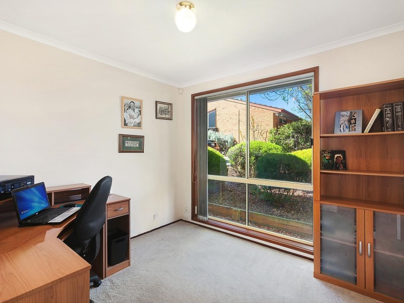 2/1 John Young Crescent, Greenway ACT 2900