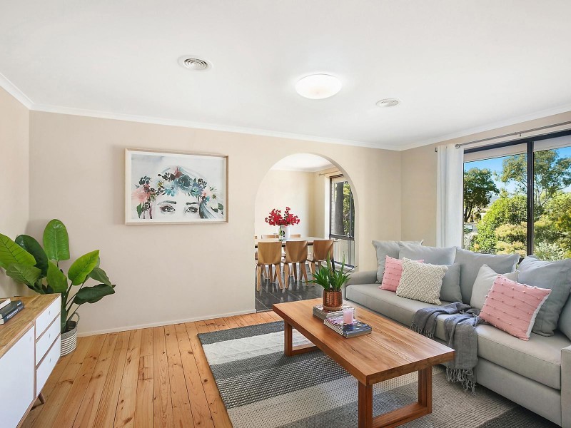 18 Castleton Crescent, Gowrie ACT 2904