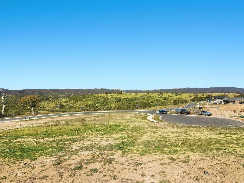 4 Tuam Place, Googong NSW 2620