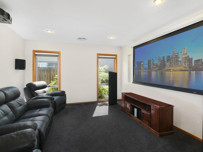 11 Casilda Street, Harrison ACT 2914