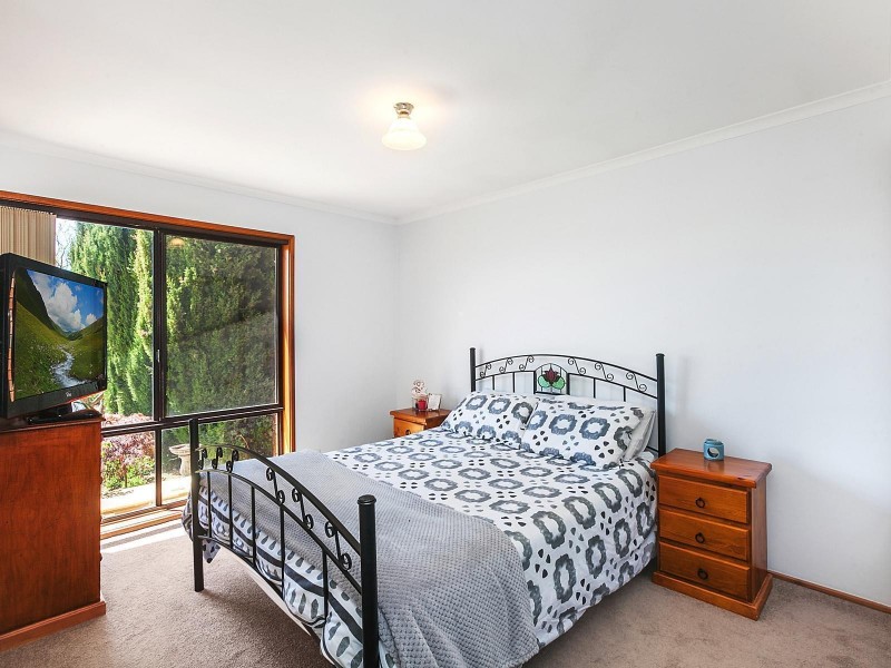 13 Schofield Place, Gordon ACT 2906