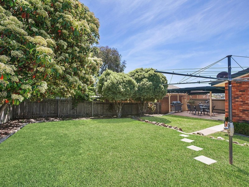 13 Schofield Place, Gordon ACT 2906