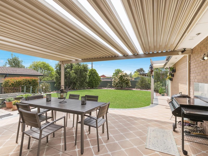 10 Australie Close, Gilmore ACT 2905