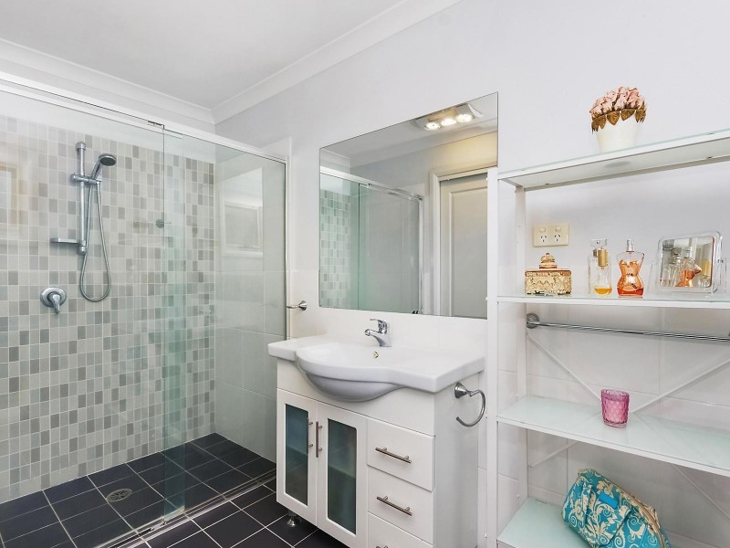 9/1 Templestowe Avenue, Conder ACT 2906