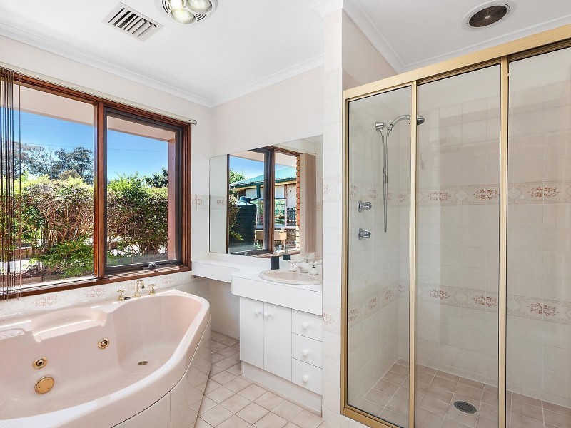 5 Falkiner Place, Macarthur ACT 2904