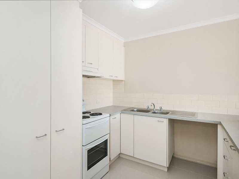 12/94 Collett Street, Queanbeyan NSW 2620