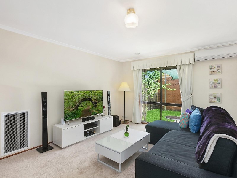 9 Burhop Close, Theodore ACT 2905