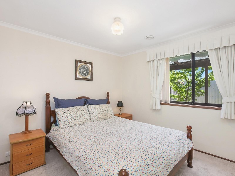 9 Burhop Close, Theodore ACT 2905