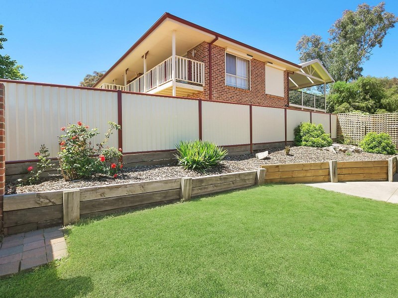 2 Nugent Close, Jerrabomberra NSW 2619