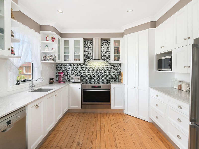 4 Hillbar Rise, Queanbeyan NSW 2620