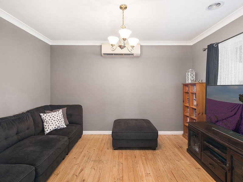 4 Hillbar Rise, Queanbeyan NSW 2620
