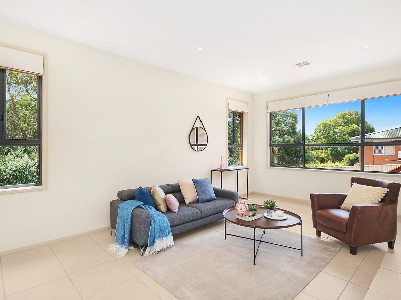 43 Carolyn Jackson Drive, Jerrabomberra NSW 2619