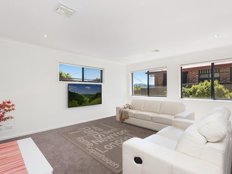 44 Carter Crescent, Calwell ACT 2905