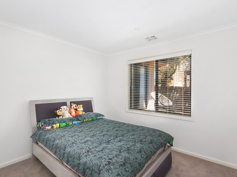 44 Carter Crescent, Calwell ACT 2905