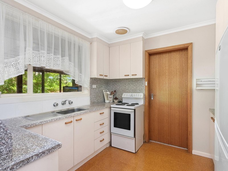 64 Calder Crescent, Holder ACT 2611