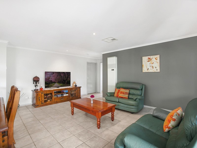 77 Templestowe Avenue, Conder ACT 2906