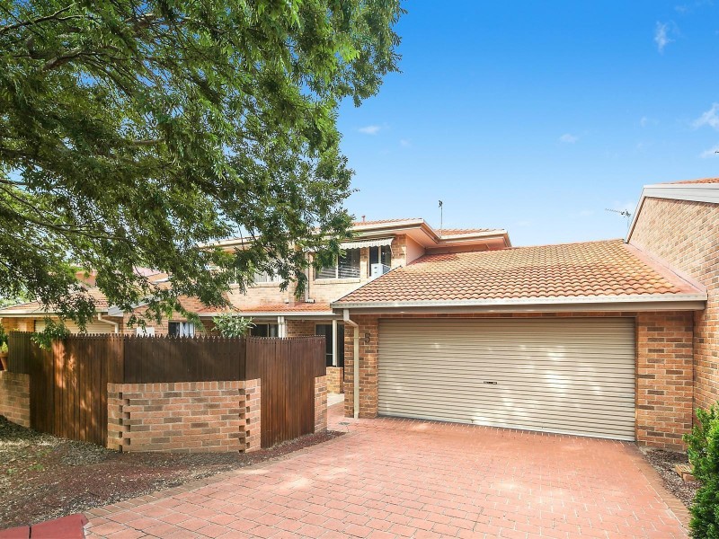 5 Brooker Street, Bonython ACT 2905