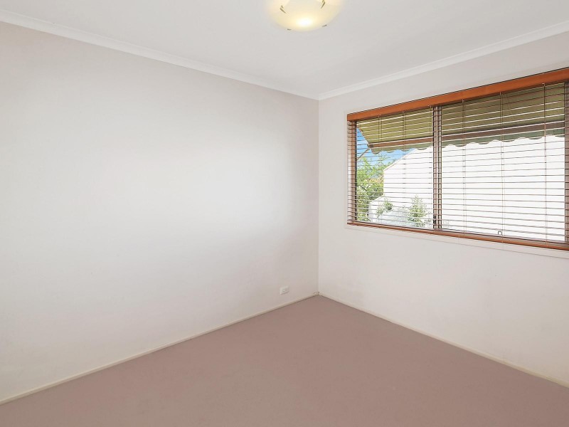 5 Brooker Street, Bonython ACT 2905