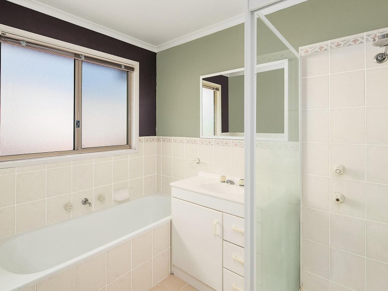 5 Brooker Street, Bonython ACT 2905