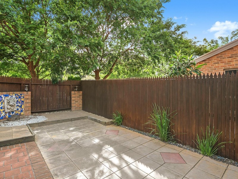 5 Brooker Street, Bonython ACT 2905
