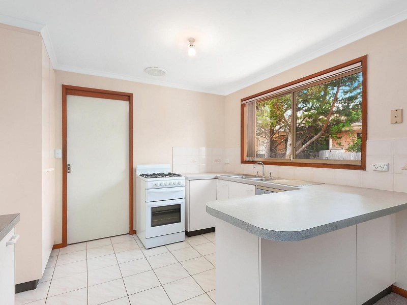 48 Beazley Crescent, Calwell ACT 2905