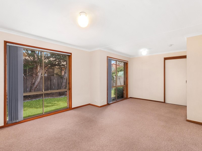 48 Beazley Crescent, Calwell ACT 2905