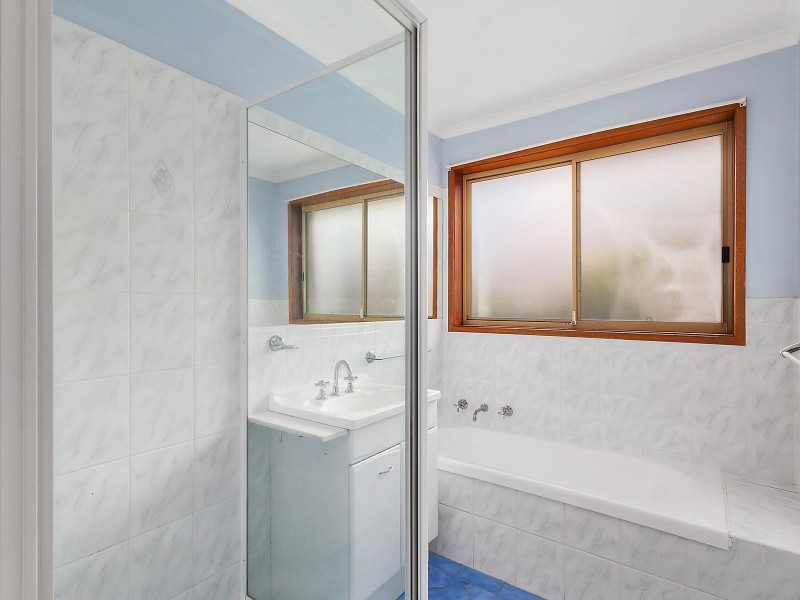 48 Beazley Crescent, Calwell ACT 2905