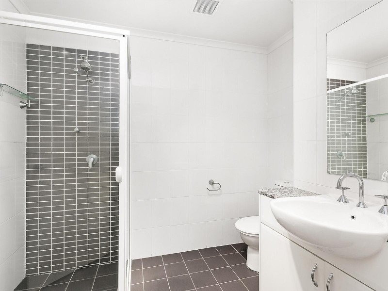 19/12 Waniassa Street, Queanbeyan NSW 2620