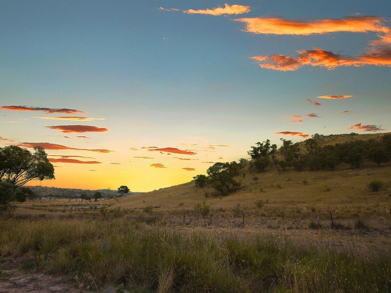 213 Binowee Drive, Googong NSW 2620