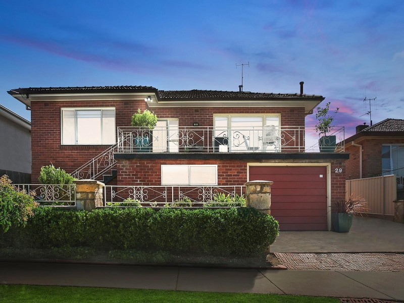 29 Stornaway Road, Queanbeyan NSW 2620