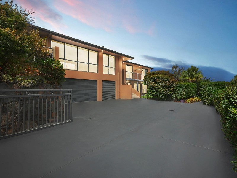 106 Waterfall Drive, Jerrabomberra NSW 2619