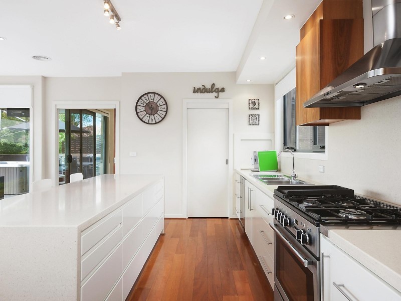 106 Waterfall Drive, Jerrabomberra NSW 2619