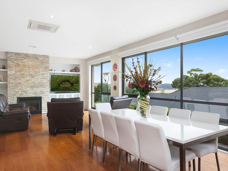 106 Waterfall Drive, Jerrabomberra NSW 2619