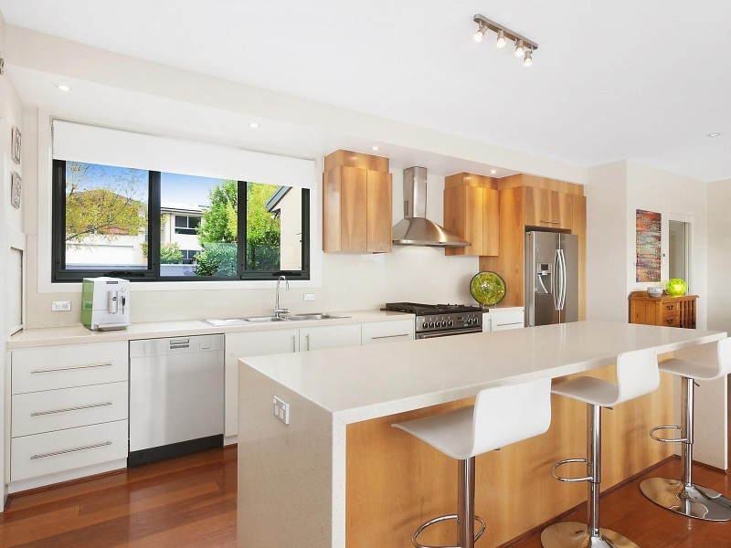 106 Waterfall Drive, Jerrabomberra NSW 2619