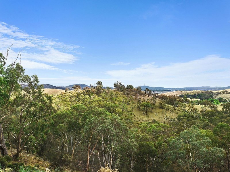 106 Waterfall Drive, Jerrabomberra NSW 2619