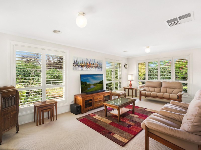 5 Batt Place, Gordon ACT 2906