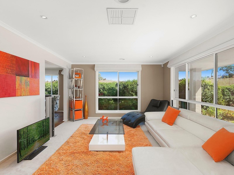 45 Firethorn Place, Jerrabomberra NSW 2619