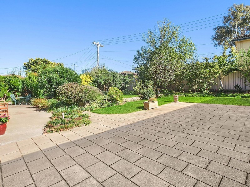 4 Wrest Street, Lyons ACT 2606