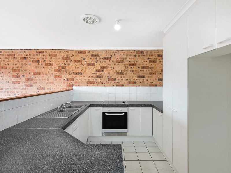 4/10 Zeitz Court, Banks ACT 2906