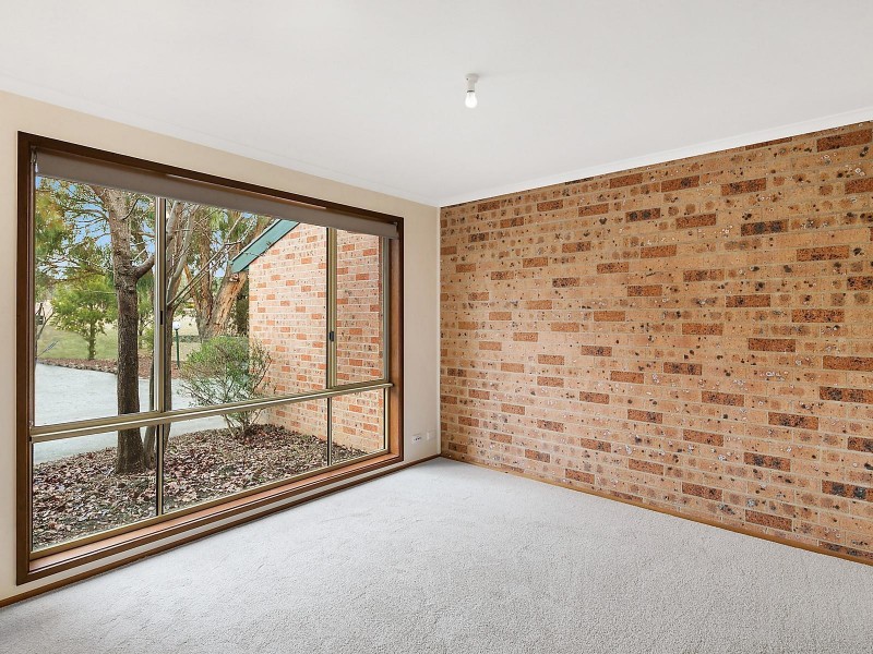 4/10 Zeitz Court, Banks ACT 2906